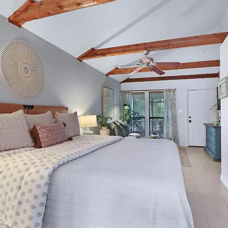 Lily Pad Villa Wimberley Exterior photo